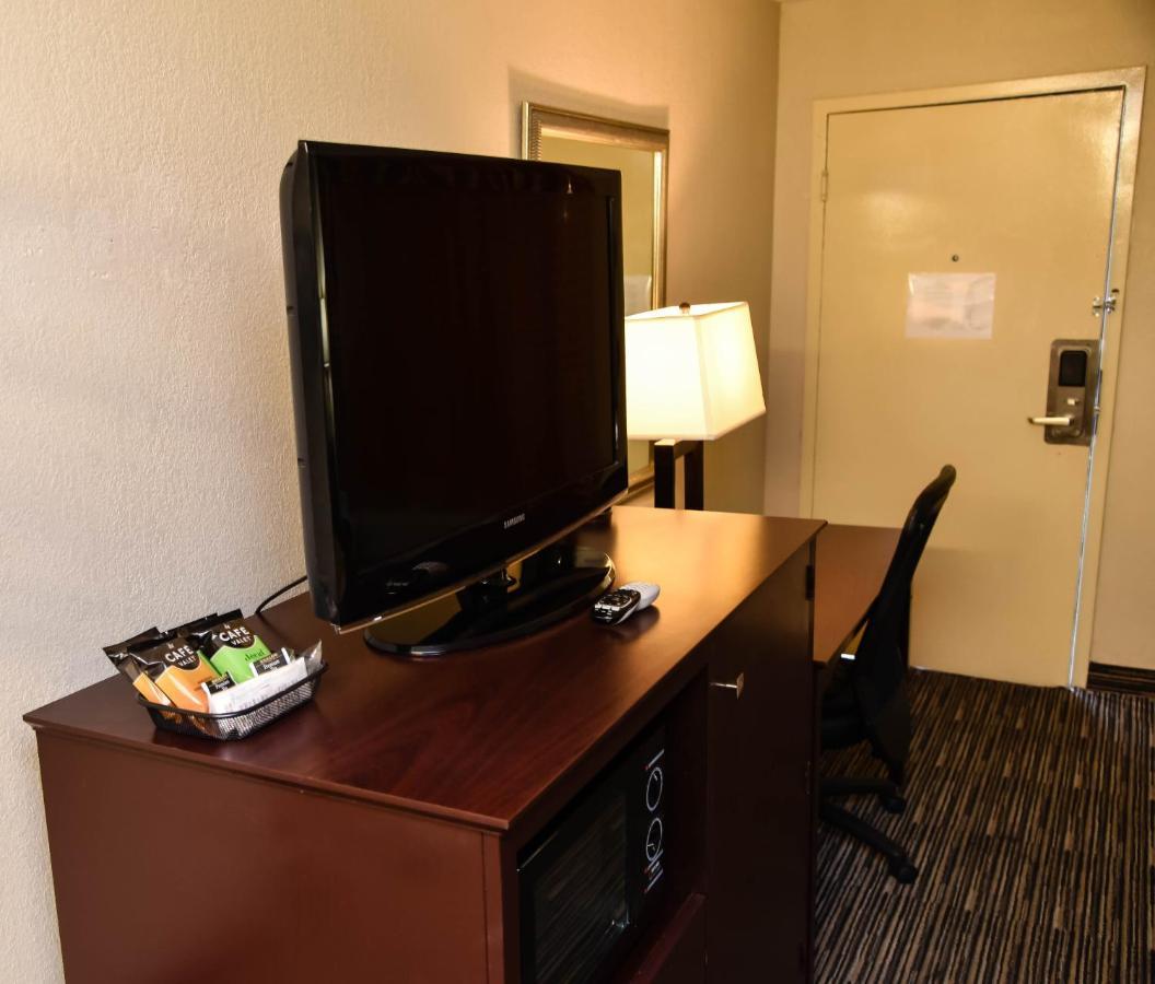 เบย์มอนต์ บาย วินด์แฮม โคลัมบัส จอร์เจีย Hotel ภายนอก รูปภาพ
